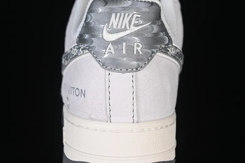 All categories Nk Air Force 1 Air Force series Nk Air Force 1 Low Air Force low-top Nike Air Force 1'07 Low joint model light gray frosted Air Force 1 low-top casual sneakers CX5050-Y48